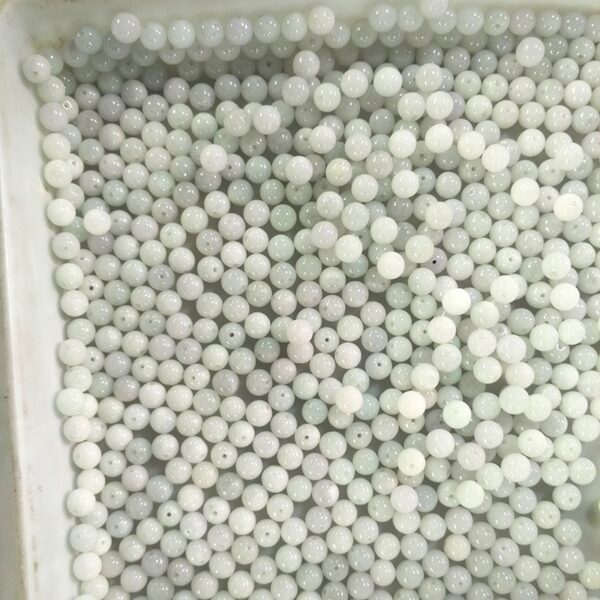 20 pcs / 50 pcs 6 - 10 mm high quality natural Burmese jadeite round shape bead - Image 2