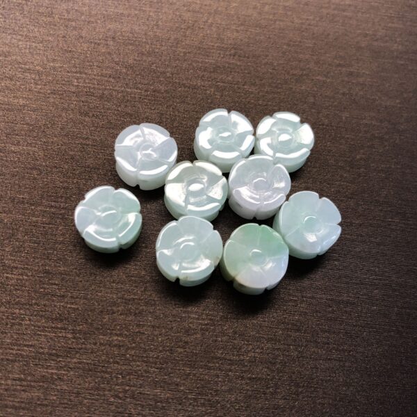 10 pcs / 20 pcs 9mm natural jadeite double-sided flower bead high quality Burmese jade bead - Image 3