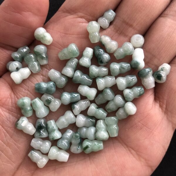 20 psc / 50 pcs 10 mm High quality natural Burmese jadeite green flower texture gourd shape bead - Image 4
