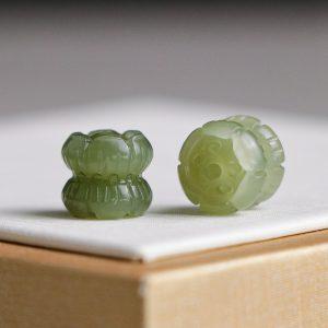 2-pieces double side lotus flowers shape genuine natural nephrite jade bead