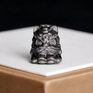 5 pcs / 10 pcs cute lion shape natural silver obsidian bead