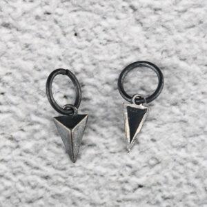 simple triangular pyramid shape s925 sterling silver charm bead, oxidized silver pyramid charm