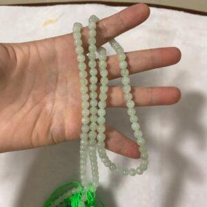 nephrite bead, round bead, whole strand bead, green bead, jade bead, high quality bead, genuine bead, natural bead