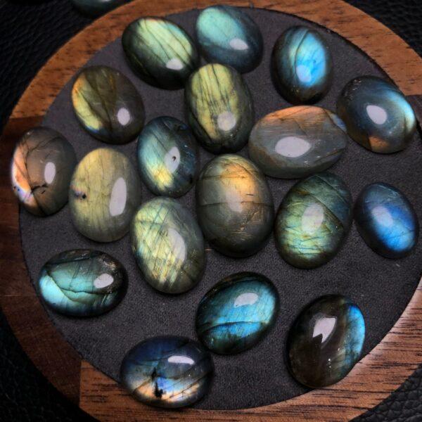 labradorite bead, oval bead, colorful light bead, bezel gemstone, ring gemstone, pendant gemstone - Image 3