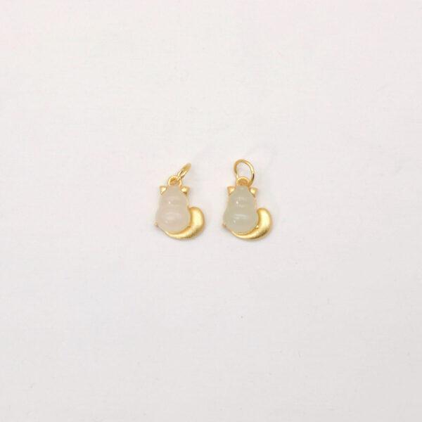 cat charm, nephrite charm, sterling silver charm, gild bead, golden charm, 2pcs / 5 pcs
