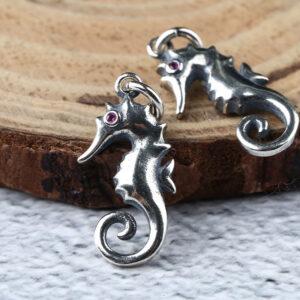 seahorse shape oxidized s925 sterling silver charm