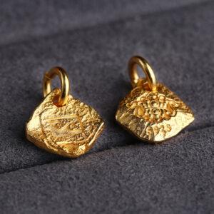 gild s925 sterling silver cloud pattern diamond shape charm, golden charm