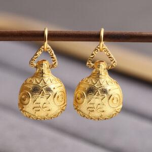 gild s925 sterling silver flower pattern monster shape charm, golden charm