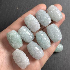 2 pcs flower pattern oval shape genuine natural jadeite bead