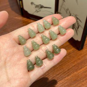 2-Pieces AAA Natural Clear Water Nephrite Gourd Shape Spacer Beads