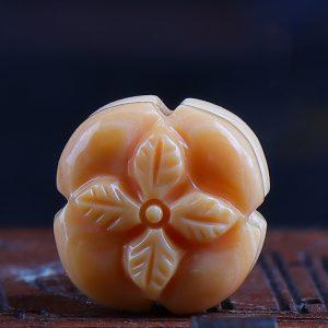 5-Pieces Natural Bullmouth Cowrie Shell Persimmon Four-Leaf Flower Loose Beads